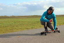 Ladda bilden i galleriets tittare, Skateboard éléctrique Curve V4 longboard