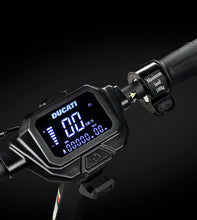 Laden Sie das Bild in den Betrachter der Galerie, Trottinette électrique Ducati Pro-II Plus - Pie technologie