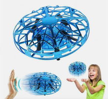 Charger l&#39;image dans la visionneuse de la galerie, UFOMax - Le mini drone ludique et ultra amusant

