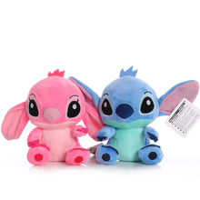 Ladda bilden i galleriets tittare, Peluche Stitch
